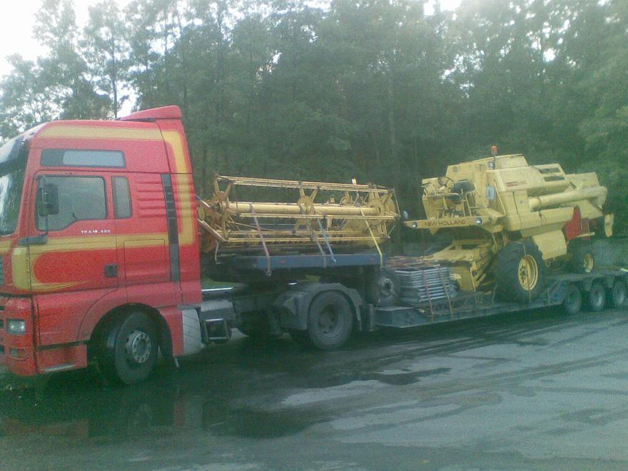 Specjalistyczny TRANSPORT MASZYN budowlanych