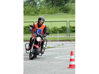 Profesjonalne kursy motocyklowe - kliknij, aby powiększyć