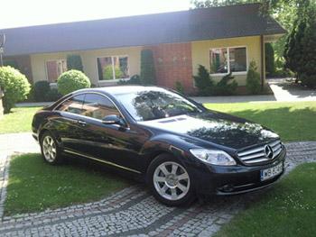 Nowoczesny i luksusowy Mercedes Coupe