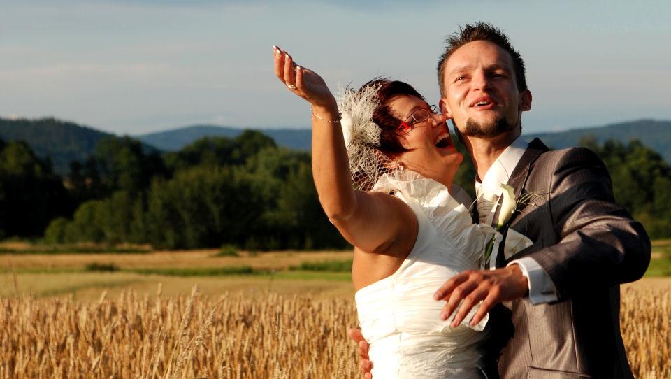 Fotografia ślubna Chorzów, zdjęcia ślubne chorzów, www.fotojoanna.pl