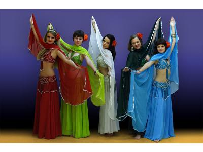 Bellyness - Zespół Tańca Orientalnego - kliknij, aby powiększyć