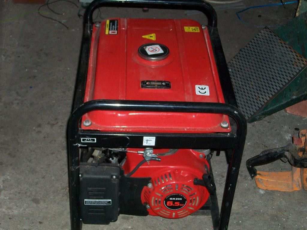 Generator pradu Gazoline 3000