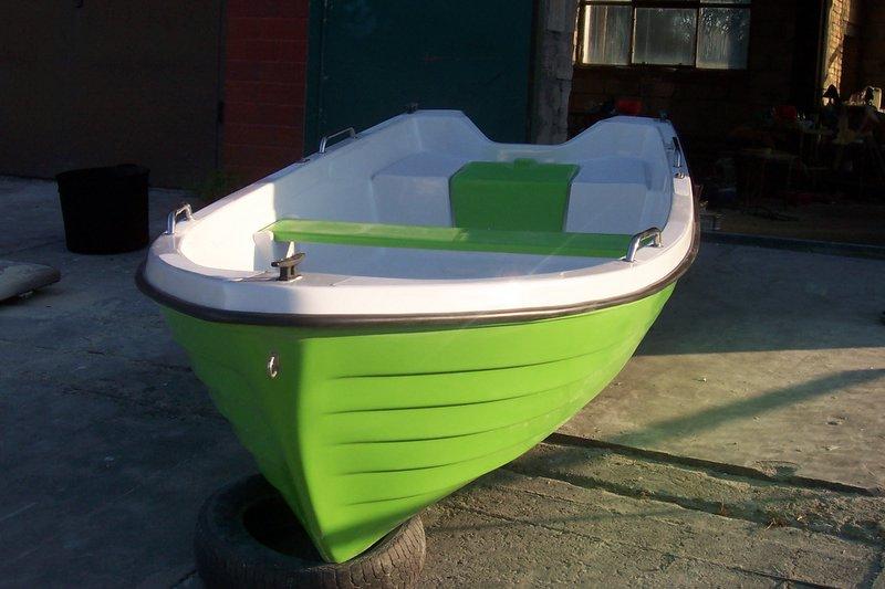 Sprzedam nową łódkę wiosłowo-motorową