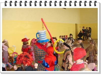 Klauni karnawał mikołajki bal karnawałowy organizacja imprezy dla dzieci www.arteventy.pl - kliknij, aby powiększyć
