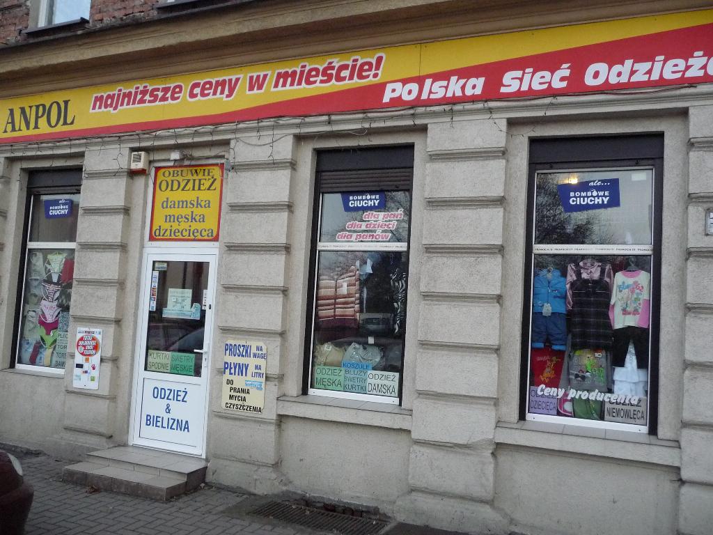 ODZIEZ DZIECIĘCO- MŁODZIEŻOWA WROCŁAW, dolnośląskie