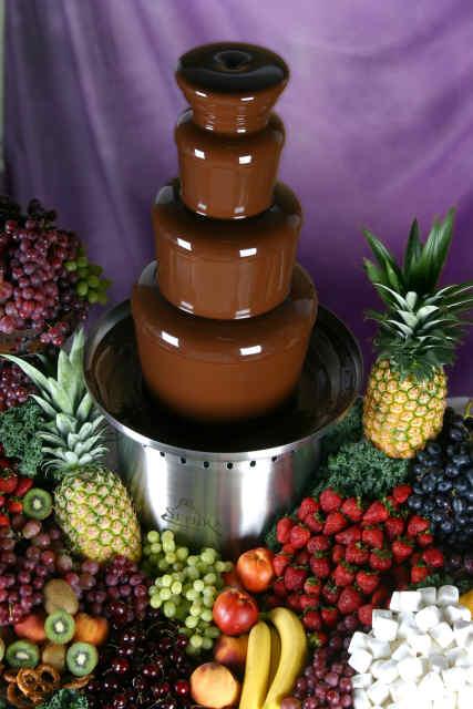 CZEKOLADOWE WARIACJE - Wynajem fontann czekoladowych i alkoholowych