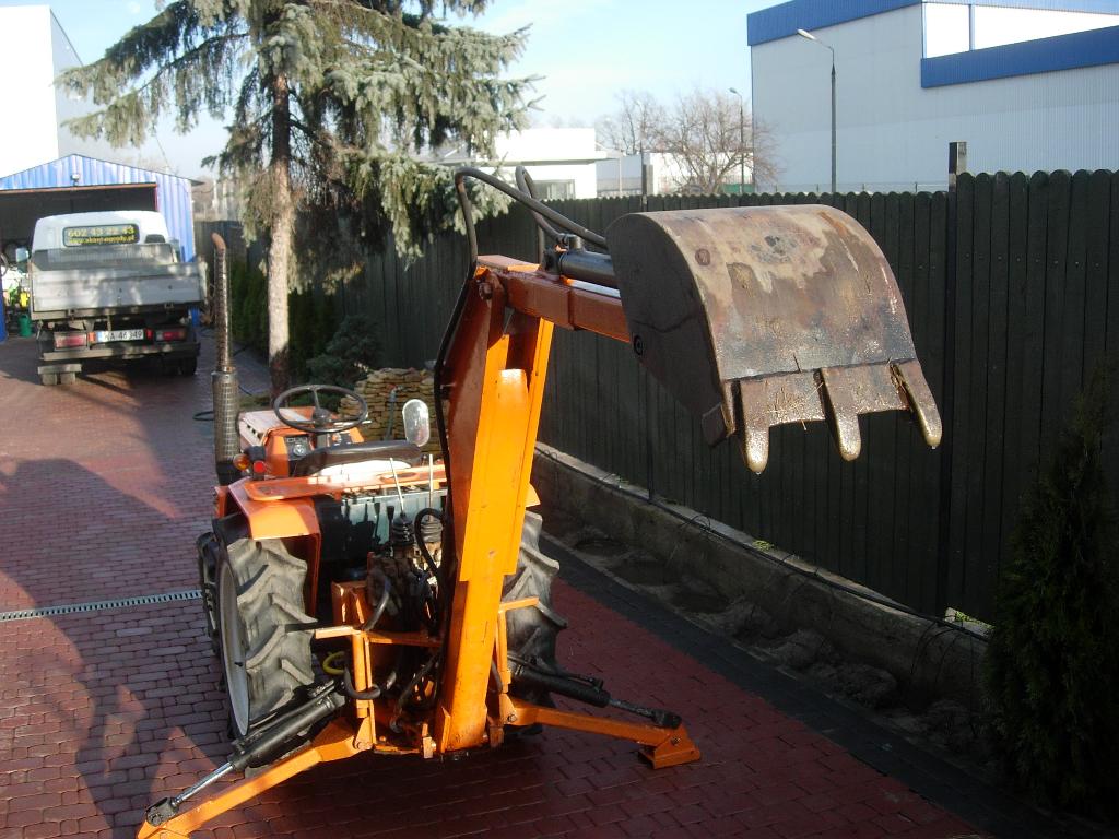 KUBOTA 1600D