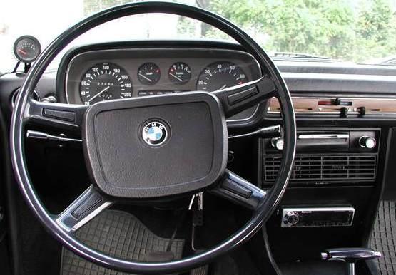 BMW E3 1974