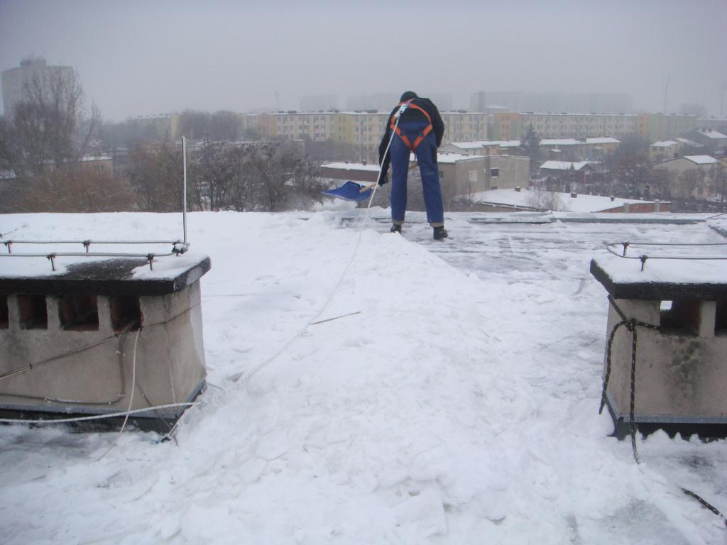 ODŚNIEŻANIE DACHÓW, Bełchatów, łódzkie