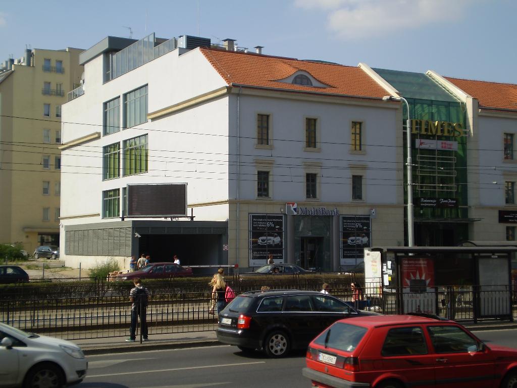 EKRAN LED KAZIMIERZA WIELKIEGO EKRAN LED KAZIMIERZA WIELKIEGO "TIMES" WROCŁAW