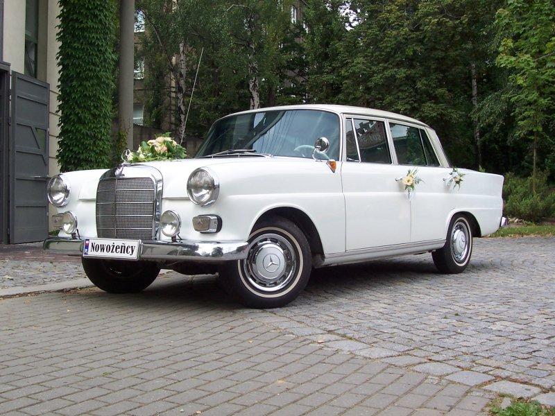 Mercedes W110