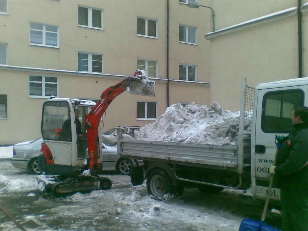 Odśnieżanie, wywóz śniegu, Poznań, Faktury VAT, wielkopolskie