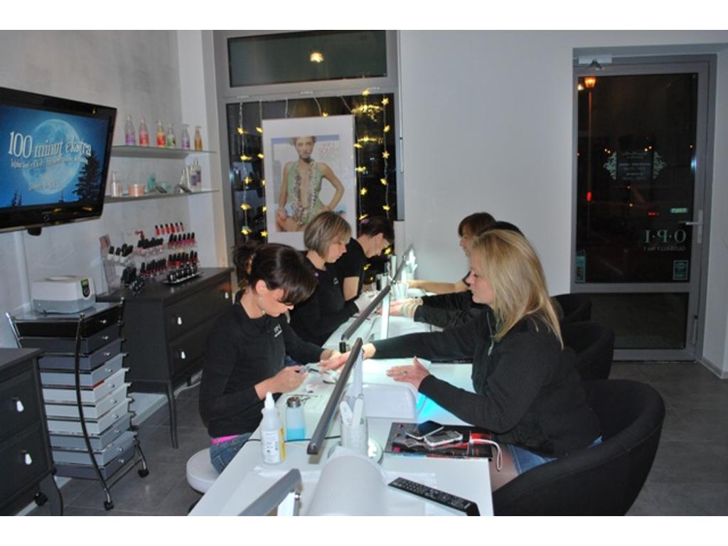 Nail Bar   Opium