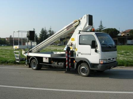 Nissan podnośnik koszowy GSR 191T, Kraków, małopolskie