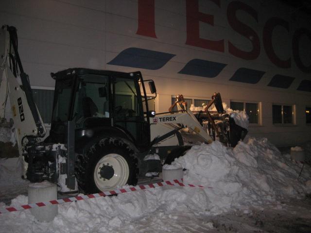 Odśnieżanie dachów parkingów Stalowa Wola, podkarpackie