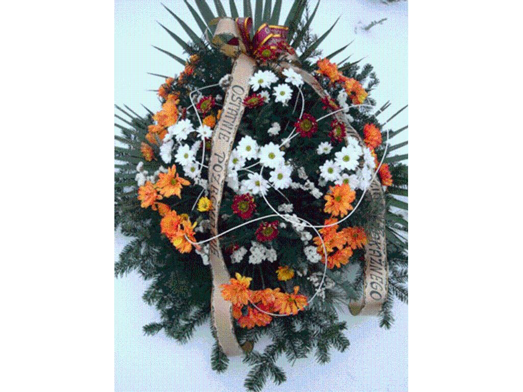 Kwiaty, wience, krzyze pogrzebowe, Bolechowice, małopolskie