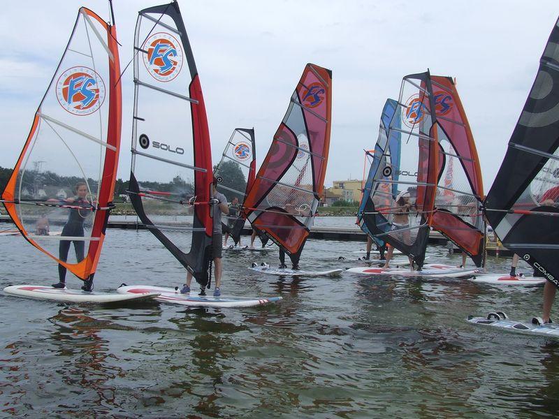 Szkoła Windsurfingu FUN SURF, Chałupy, pomorskie