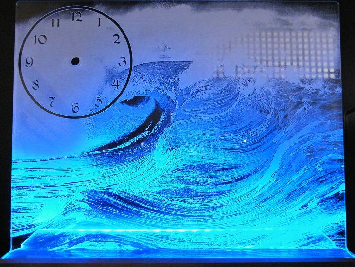 Zegar ozdobny płynący z motywem fala oceanu