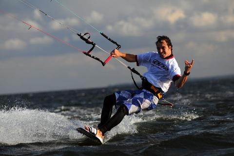 KITESURFING - KURSY - SZKOLENIA - OBOZY - WYJAZDY, Władysławowo, pomorskie