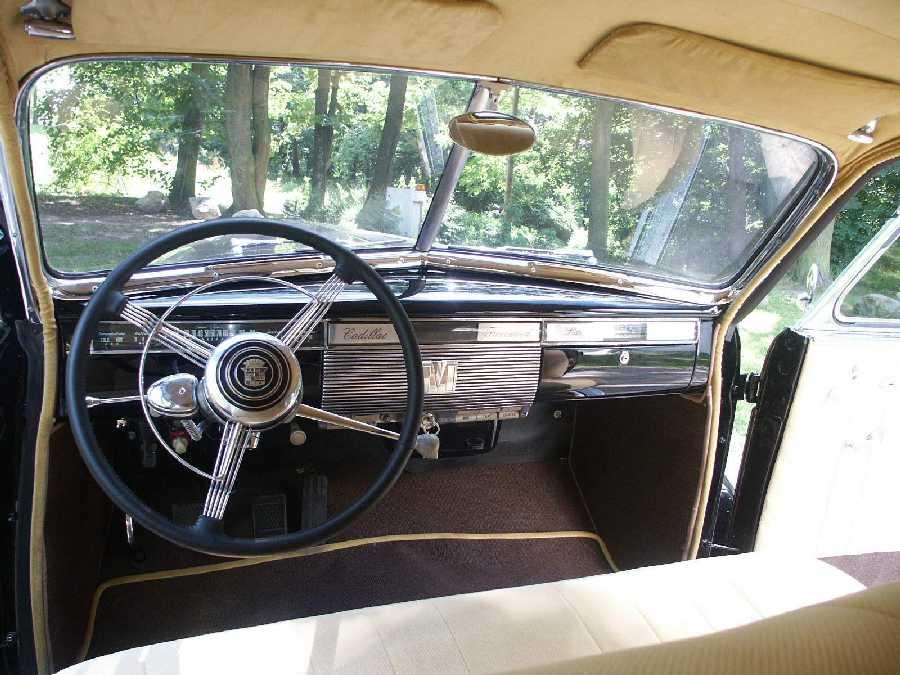 CADILLAC Sixty Special (1939)