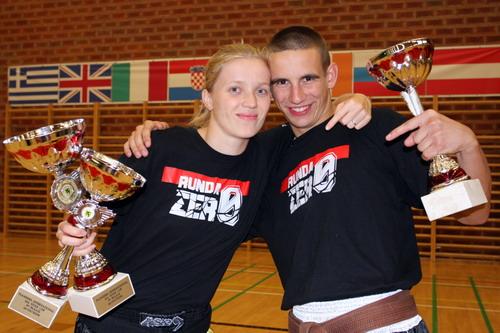 Runda Zero-kickboxing Kraków, rękwice bokserskie