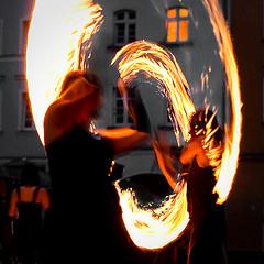 Widowiskowe pokazy tańca z ogniem  fireshow KTTO, Kraków, małopolskie
