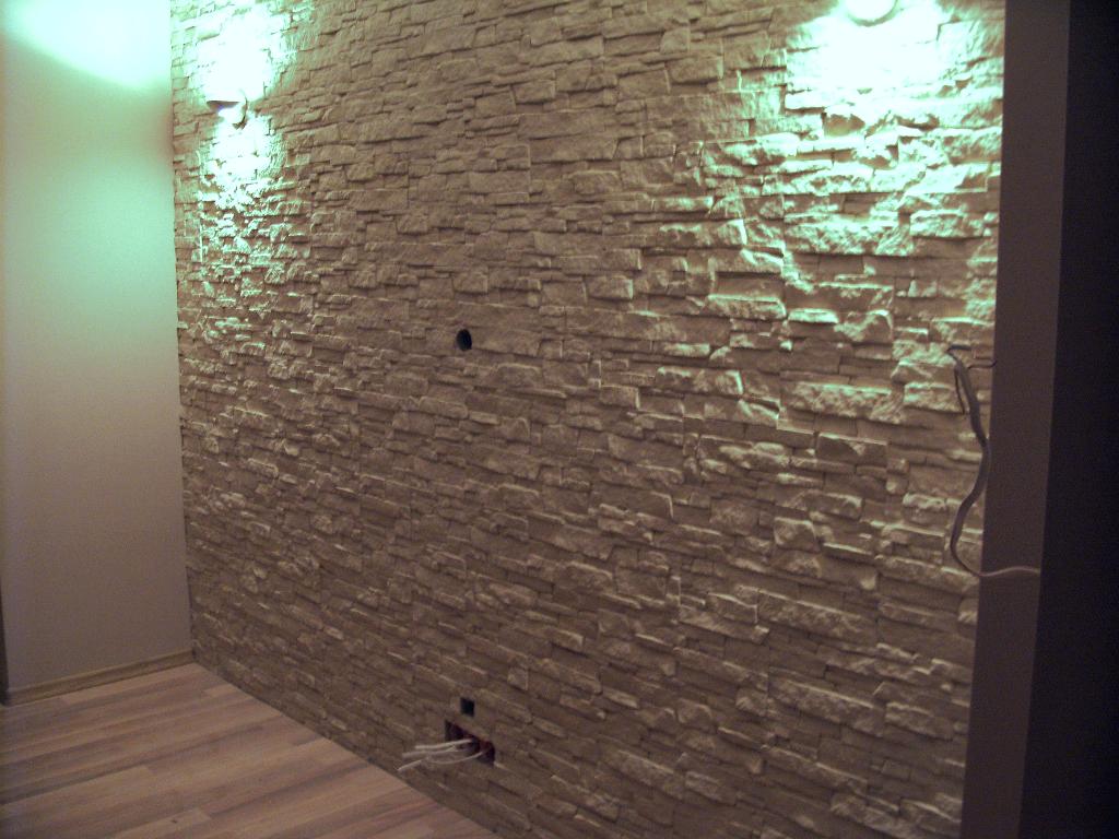 Kamień na ścianie
