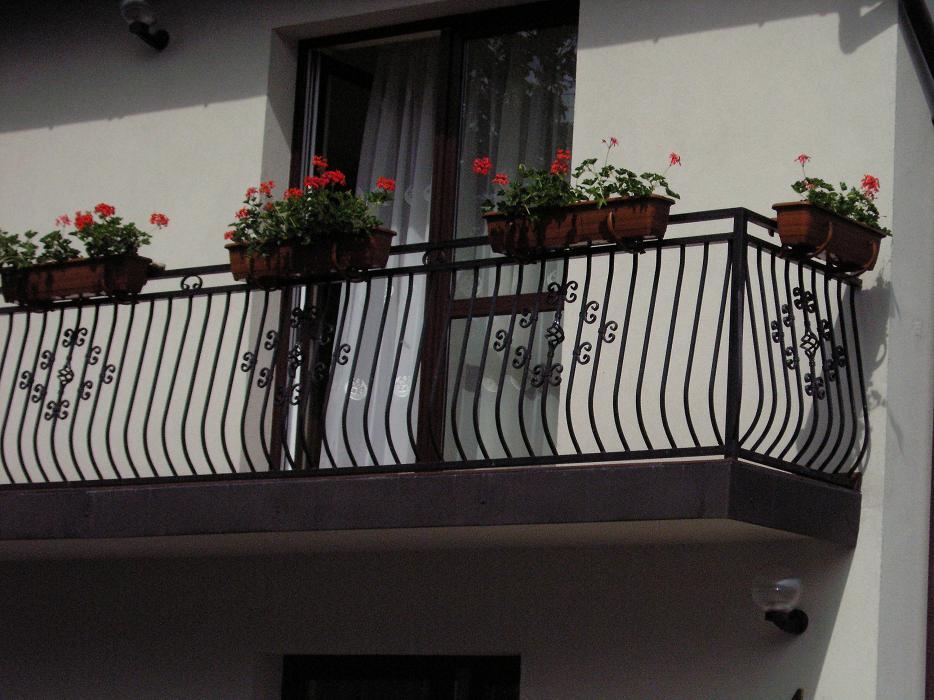 BRAMY PRZESLA BALUSTRADY OGRODZENIA KUTE SIATKOWE , DOBRA STRYKOW LODZ , łódzkie