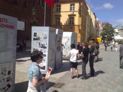 Bannery, tablice, reklama świetlna, druk wielkofo, Wrocław, dolnośląskie