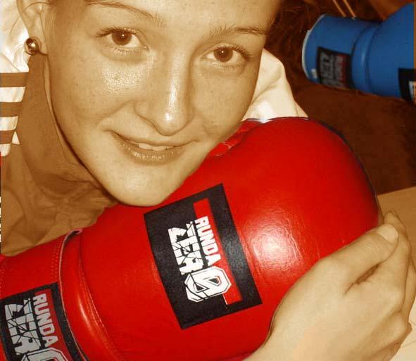 Rękawice bokserskie RUNDA ZERO LONSDALE EVERLAST