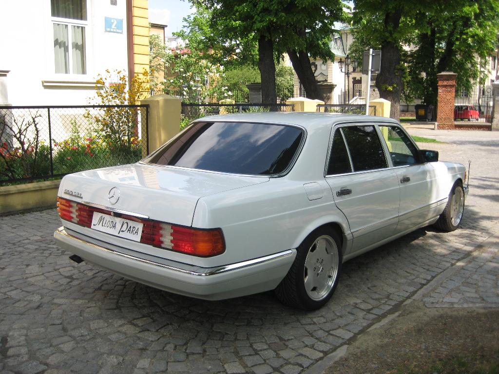 Mercedes-Benz 560SEL S-Klasa do Ślubu Rzeszów , podkarpackie