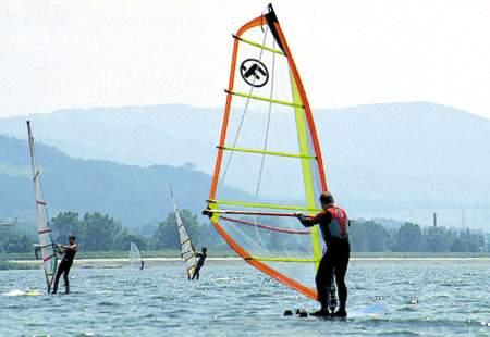 Kursy Windsurfing nad jeziorem Żywieckim, śląskie