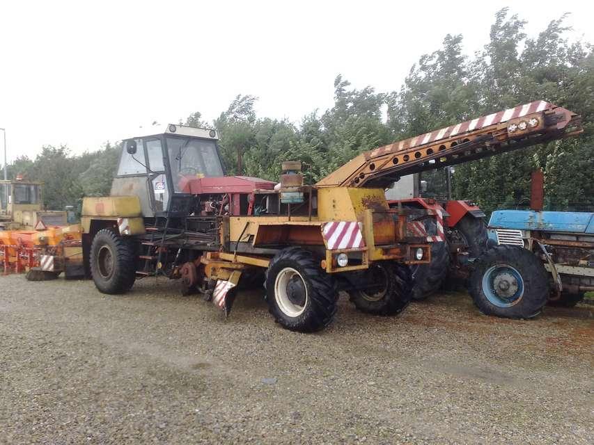 Zbieraka poboczy (ścinarka) SK-85 na 12145 Zetor, Przylesie, opolskie