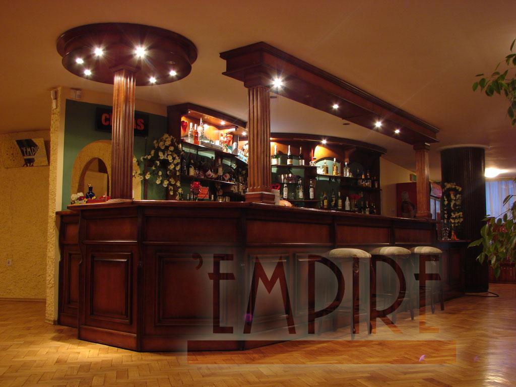 Restauracja Empire - sala barowa