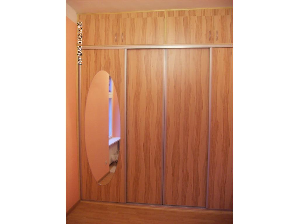 szafa z drzwiami przesównymi 3m szeroka 3m wysoka