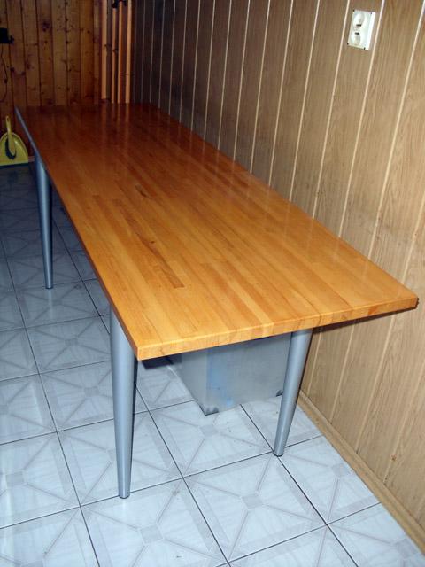 Stół z metalowymi nogami OKAZJA, Nowa Ruda, dolnośląskie