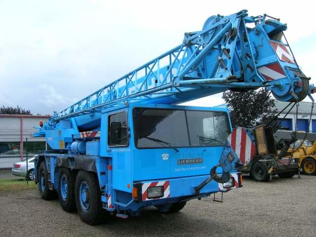 Dźwig LIEBHERR LTM 1040  40 Ton Udźwigu