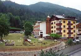 Dojazd własny Pierwszy Śnieg-Hotel Calalzo-WŁOCHY , Chorzów, śląskie