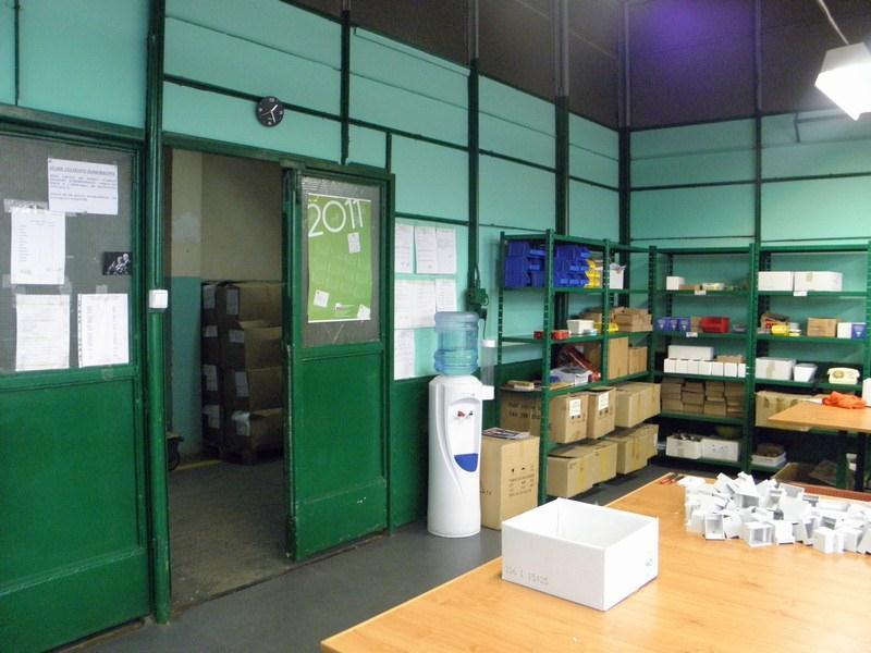 Część produkcyjno-magazynowa