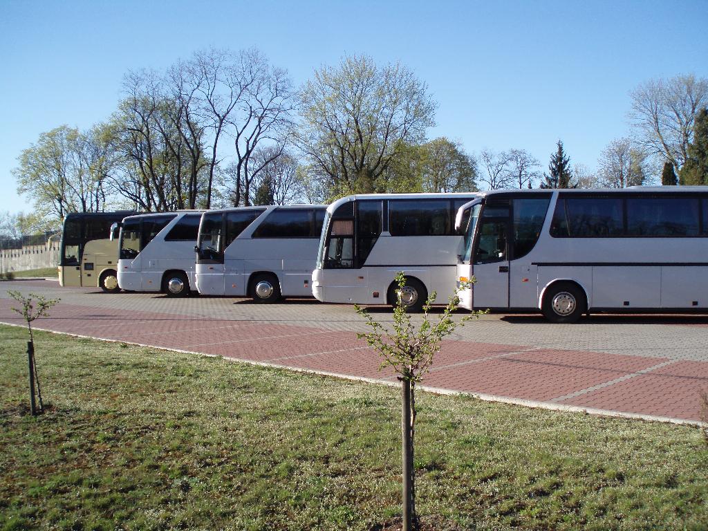 WYNAJEM AUTOKARÓW, PRZEWÓZ OSÓB, BUSY, AUTOKARY, Warszawa, mazowieckie