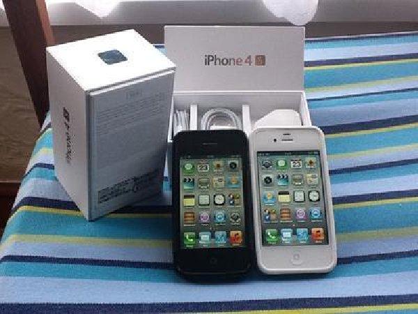 Apple iPhone 4s 16GB (Unlocked), UK, śląskie