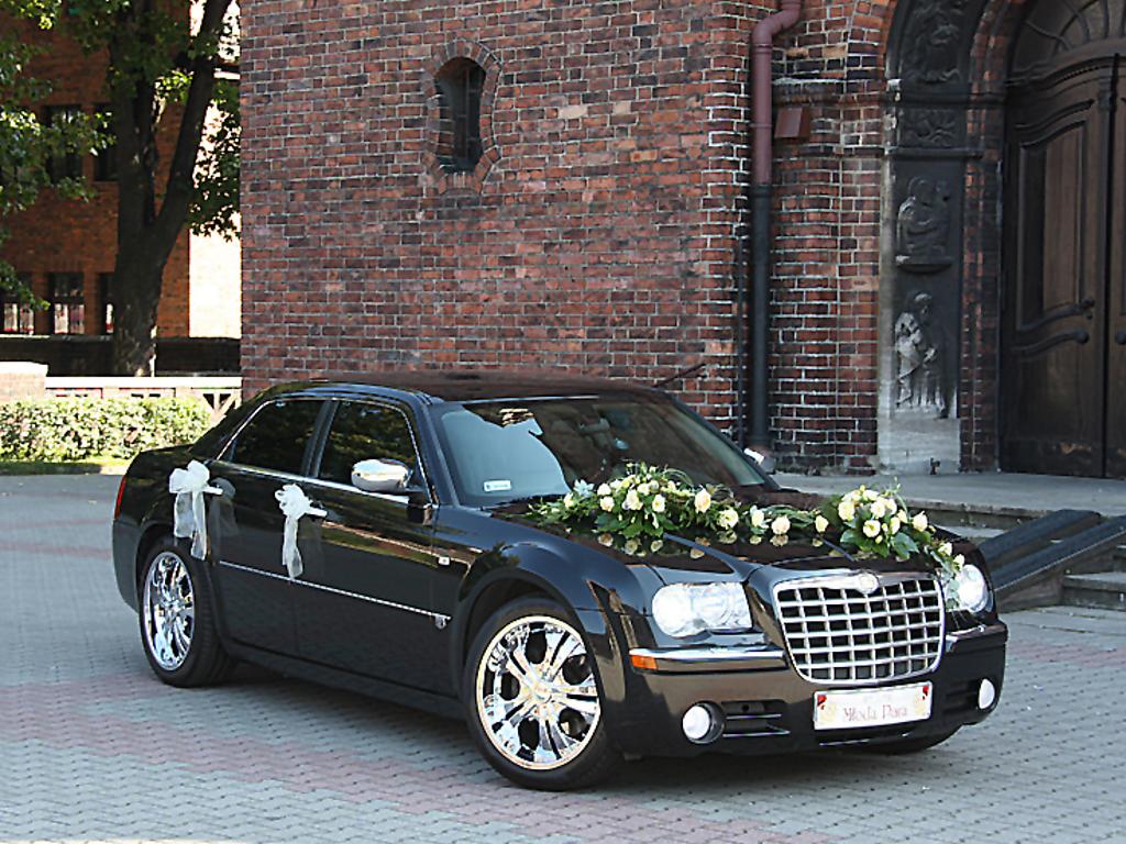 Chrysler 300C - wynajem limuzyny na ślub i wesela, Mysłowice,KatowicePszów,Rybnik,Zabrze,Orzesze, śląskie