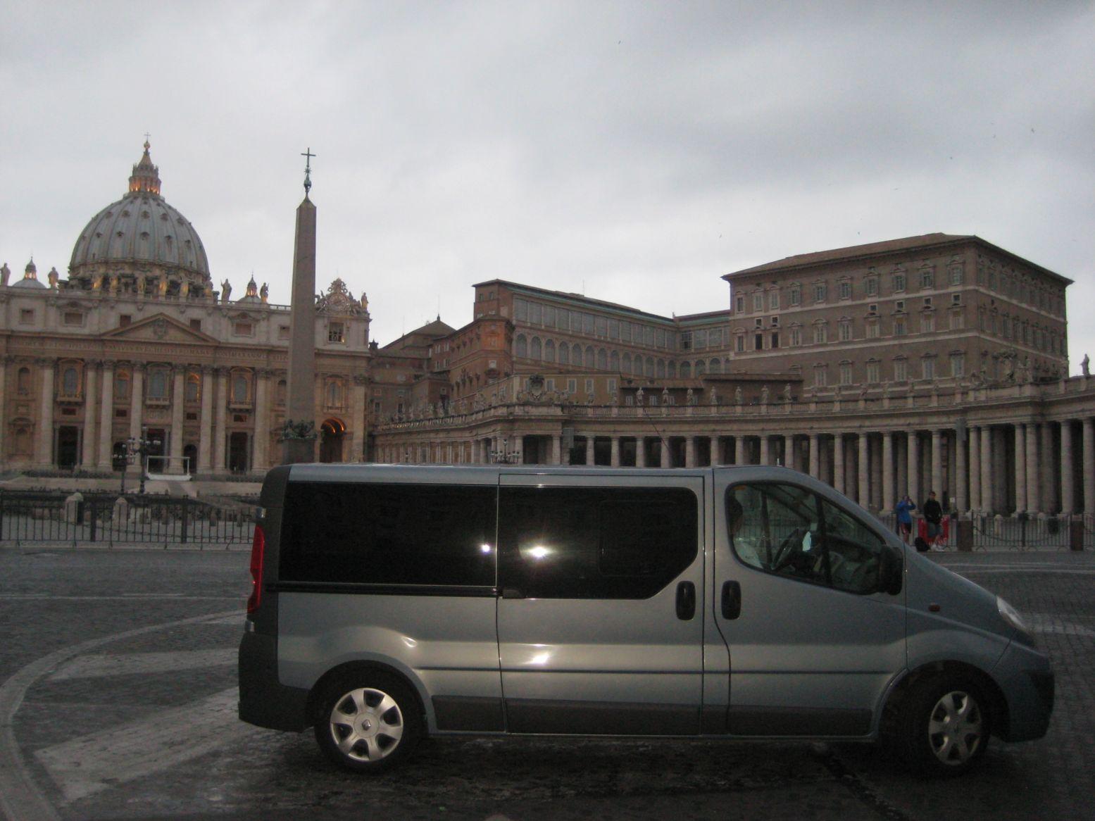 Przewóz pielgrzymów do Rzymu i Watykanu.Minibusy, Będzin, śląskie