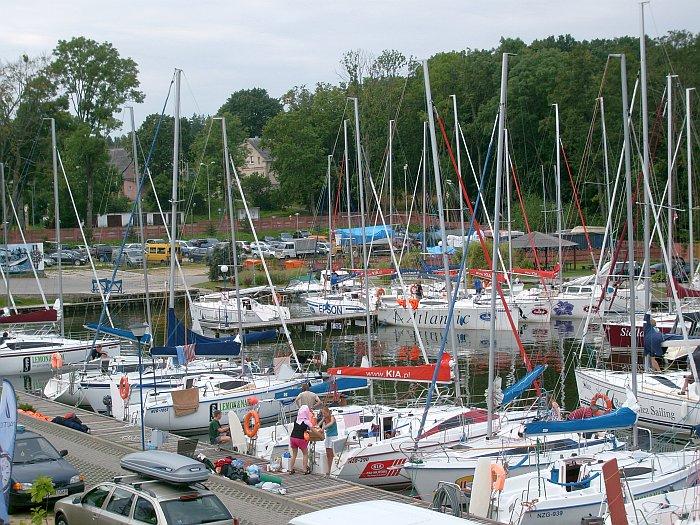 Port na Mazurach w Pięknej Górze koło Giżycka, Giżycko, warmińsko-mazurskie