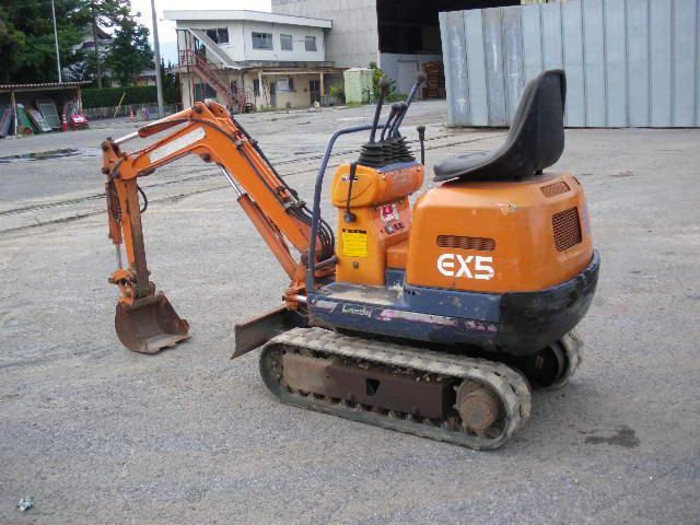 HITACHI EX5