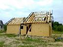 dom z drewna konstrukcja dachu z drewna klejonego