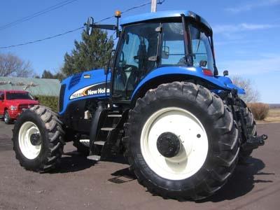 New Holland TG230   