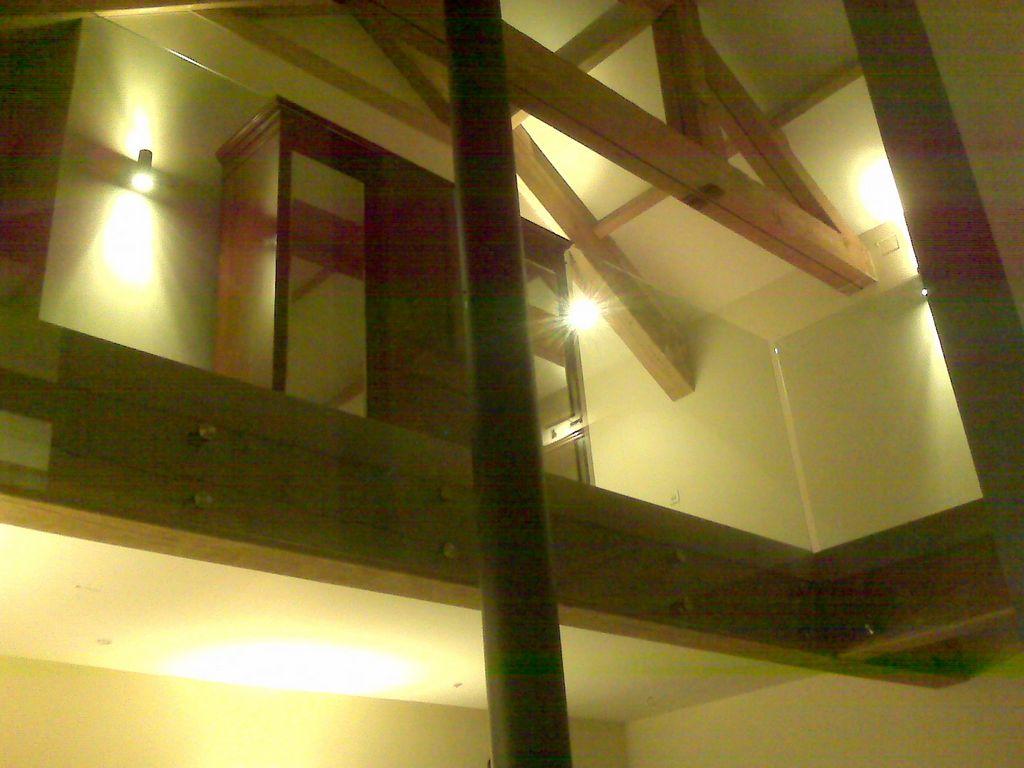 balustrada samonośna ze szkła hartowanego