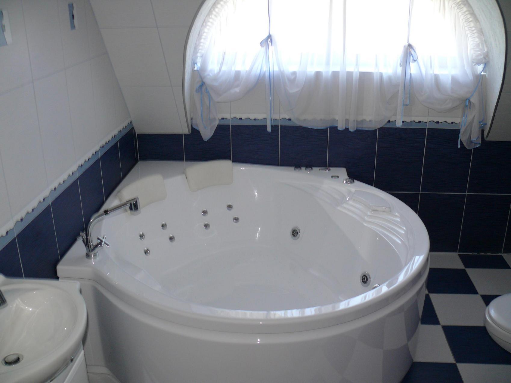 Jacuzzi