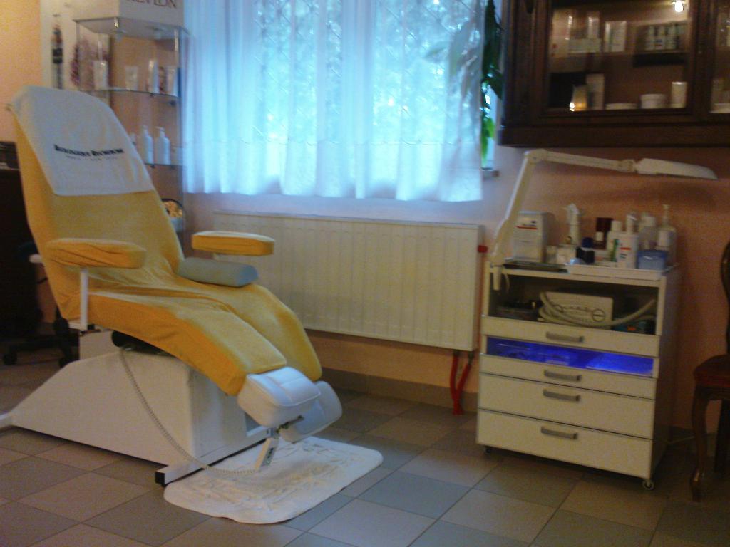 ARNIKA.Stanowisko pedicure.